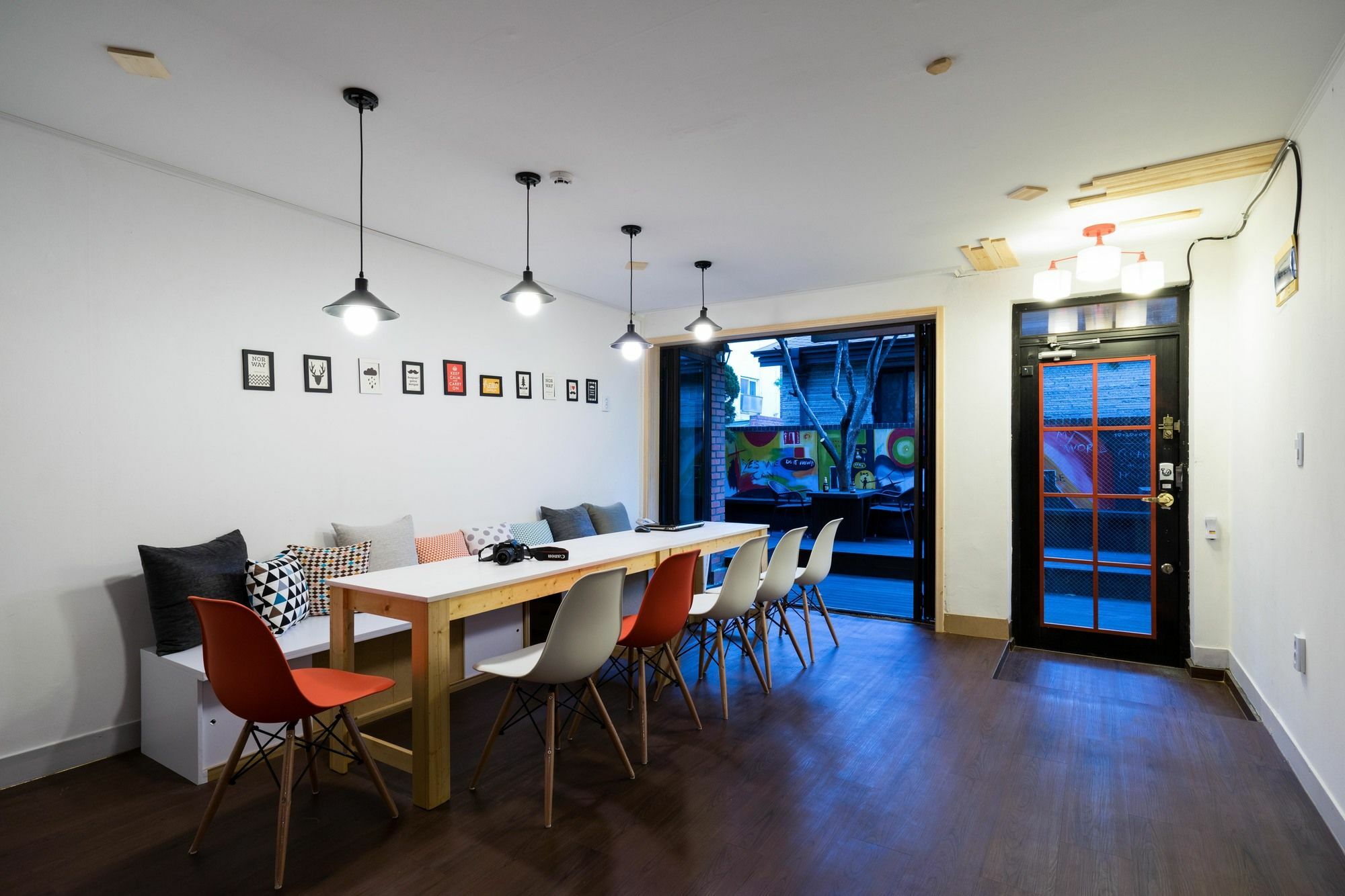 Urban Breaktime Hostel Seoul Exterior photo